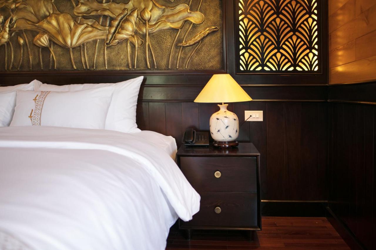 V'Spirit Cruise Hotel Ha Long Exterior photo