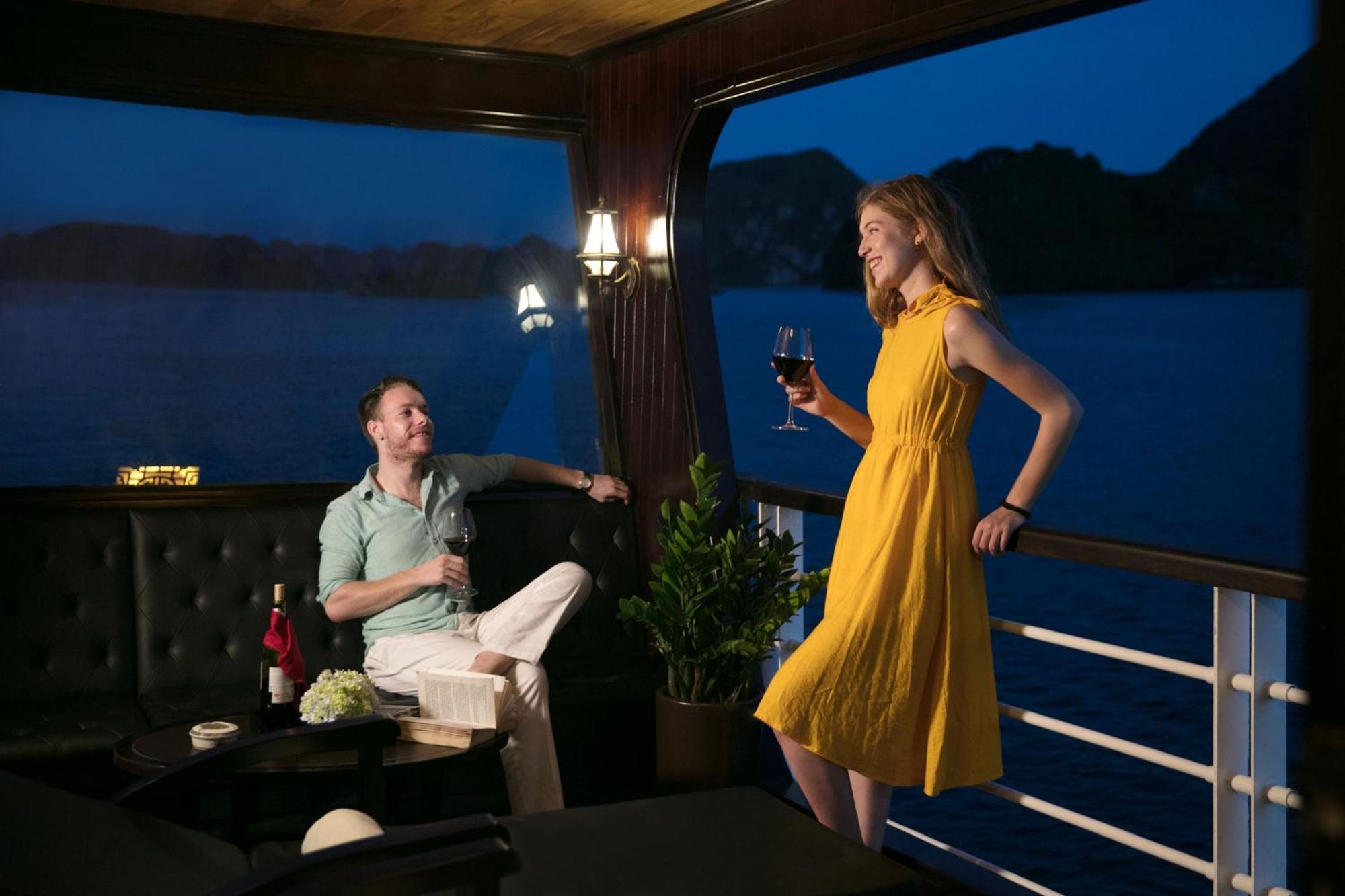 V'Spirit Cruise Hotel Ha Long Exterior photo